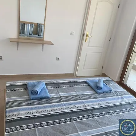 2 Bed Suite, Exclusive Sea Views *